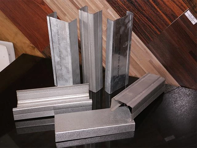 harga metal stud harga u runner